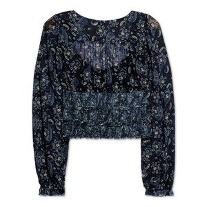 FREE PEOPLE top. Never worn.